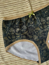 Load image into Gallery viewer, The Forager Knickers