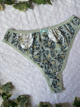 Load image into Gallery viewer, William Morris Green Vines Knicker