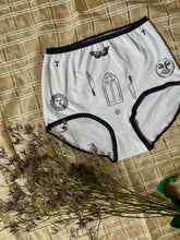 Load image into Gallery viewer, The Empress Knickers