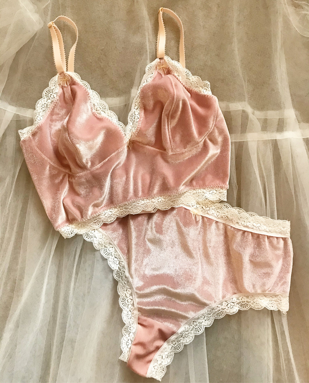 The Dusty Pink set