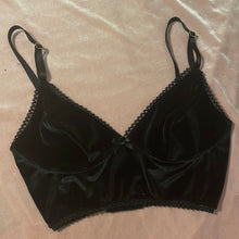 Load image into Gallery viewer, The Sinner Bralette