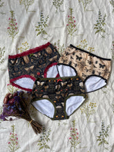 Load image into Gallery viewer, The Entomology Knicker Set
