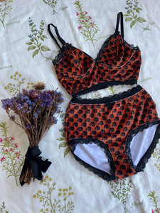 The Voyeur Set
