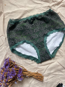 The Forest Witch Knicker Box