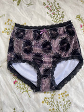 Load image into Gallery viewer, The Poe Knickers
