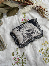 Load image into Gallery viewer, The Toads Purse
