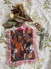 Load image into Gallery viewer, Dolly’s Booksleeve
