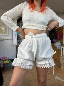 The Ethel Bloomers in Linen