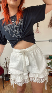 The Ethel Bloomers in Linen