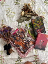 Load image into Gallery viewer, Dolly’s Booksleeve
