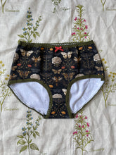 Load image into Gallery viewer, The Entomology Knicker Set
