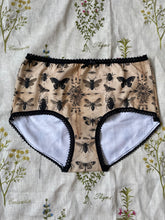 Load image into Gallery viewer, The Entomology Knicker Set
