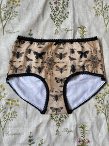 The Entomology Knicker Set
