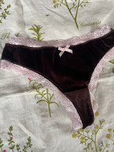 Load image into Gallery viewer, Brown velvet thong 6
