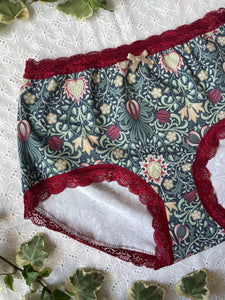 The William Morris Knicker Box Set