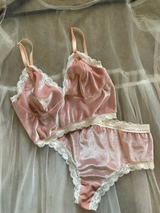 The Dusty Pink set